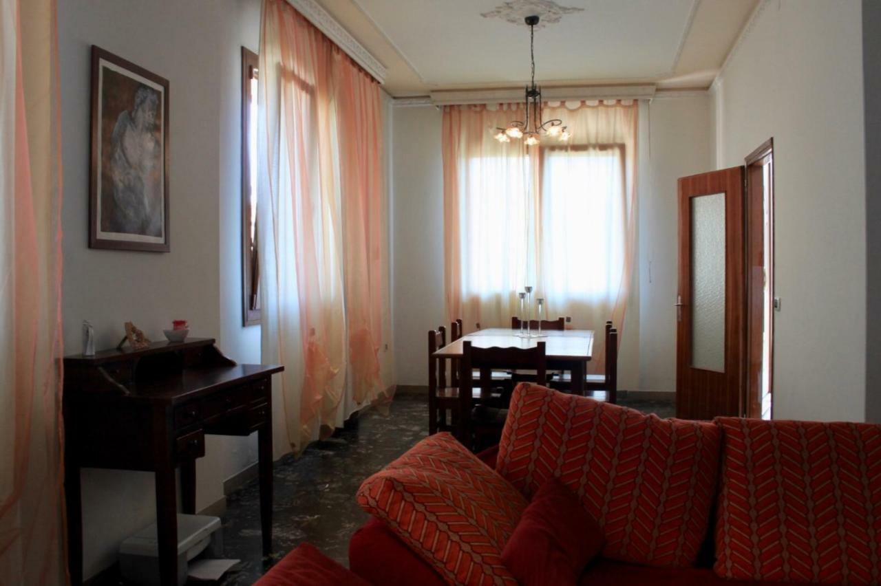 Casa Vacanza Pina San Trovaso Exteriér fotografie